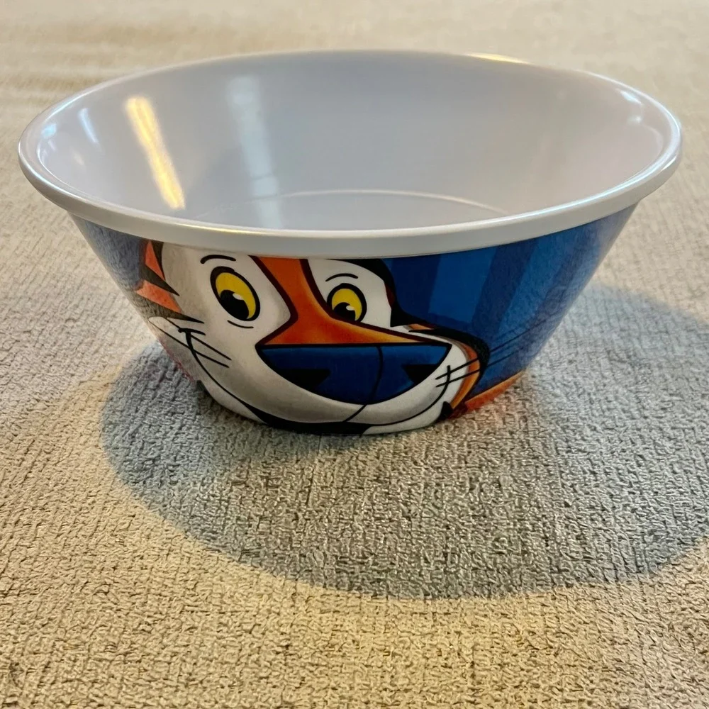 Kellogg's Frosted Flakes Tony the Tiger Cereal Bowl Blue Plastic 2016 Mascot